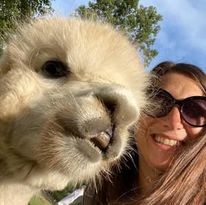 Meet your Posher, Laura